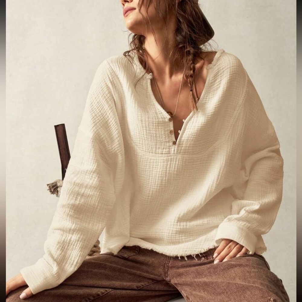 Women's Cream Textured Top
